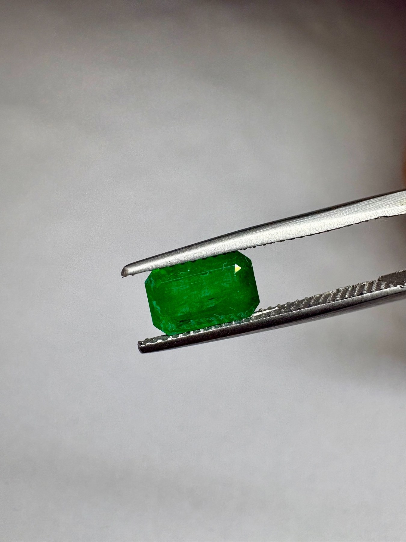 OGE-012 — Émeraude naturelle 1,28 ct